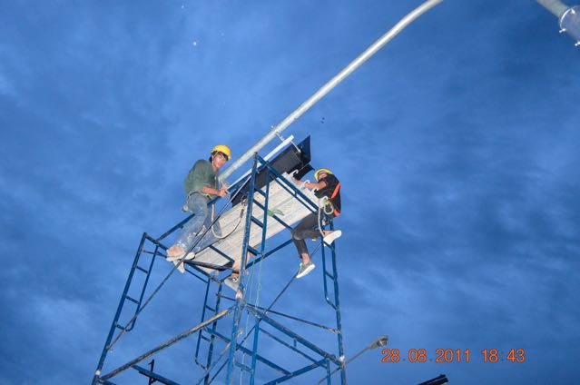 Loading Image